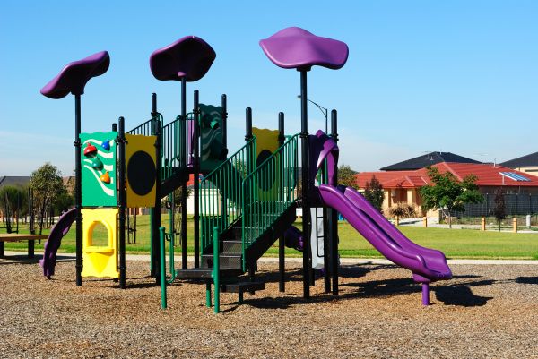 Playground Mulch Removal in Camarillo