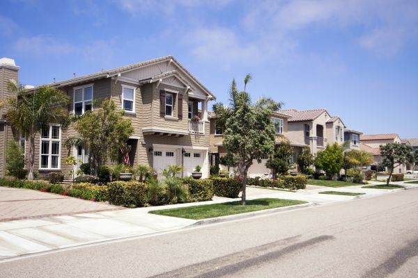 Neighborhood Landscaping in Camarillo
